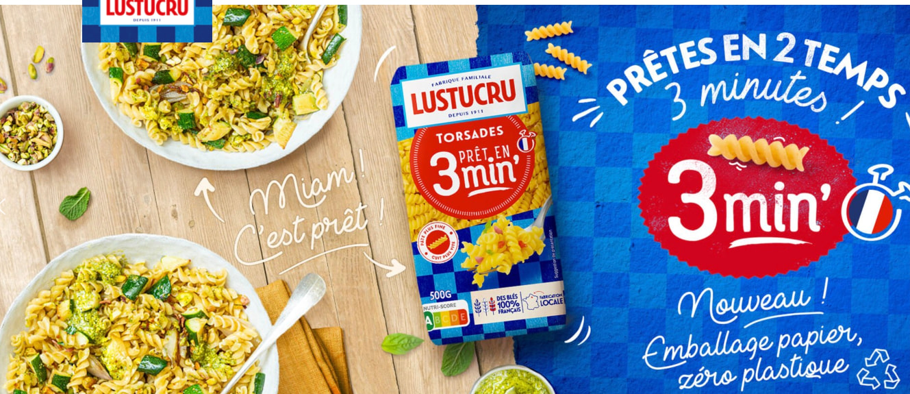 Hero banner featuring blue checkered background with Torsades 3 min product packaging, prepared pasta dishes on wooden surface, and red circular badge with white typography captured website design